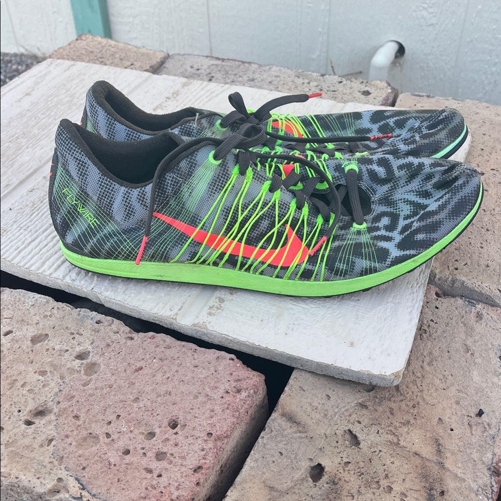 Nike Zoom Victory XC 2 “Wolf Grey Flash Lime” Running Shoes Size 13